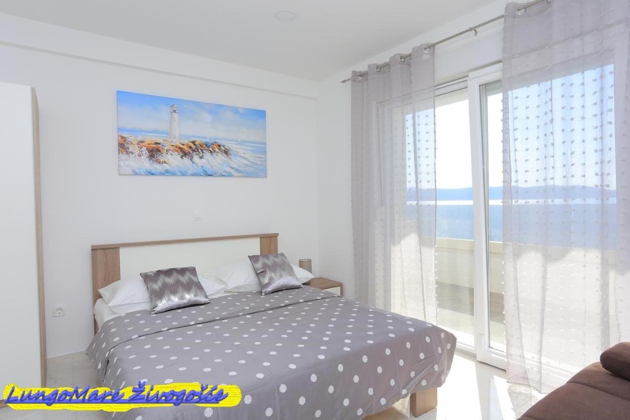 Apartmants Villa Lungo Mare Живогошче Экстерьер фото